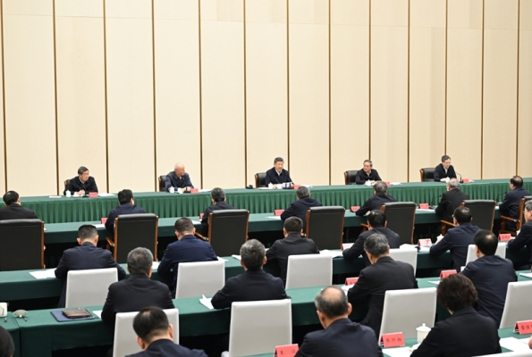 习近平：牢牢把握雄安新区功能定位努力建设新时代创新高地和推动高质量发展样板